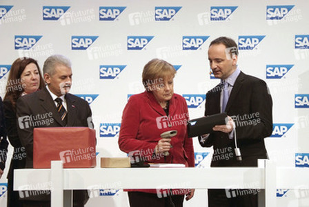 Binali Yildirim, Angela Merkel