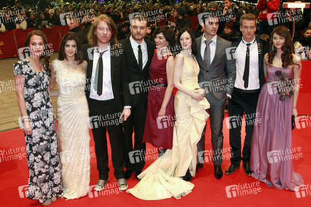 Alicia Vikander (Schweden), Clara Lago (Spanien), Domhnall Gleeson (Irland), Pilou Asbaek (Dänemark), Marija Skaricic (Kroatien), Andrea Riseborough (Großbritannien), Nik Xhelilaj (Albanie), Alexander Fehling (Deutschland), Natasha Petrovic (Mazedonien)