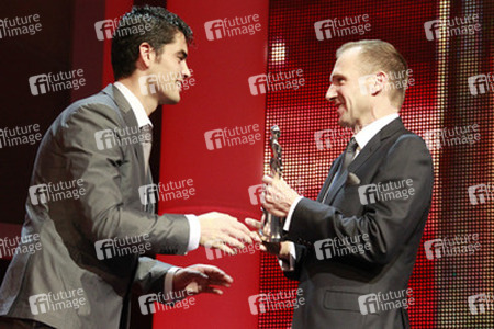 Nik Xhelilaj, Ralph Fiennes