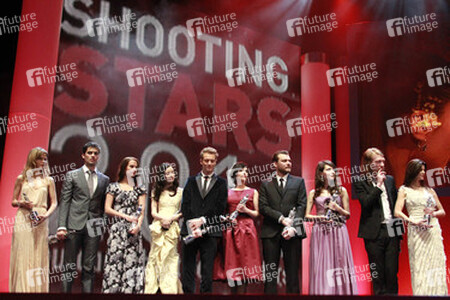 Sylvia Hoeks (Niderlande), Nik Xhelilaj (Albanien), Alicia Vikander (Schweden), Andrea Riseborough (Großbritannien), Alexander Fehling (Deutschland), Marija Skaricic (Kroatien), Pilou Asbaek (Dänemark), Natasha Petrovic (Mazedonien), Domhnall Gleeson (Irland), Carla Lago (Spanien)