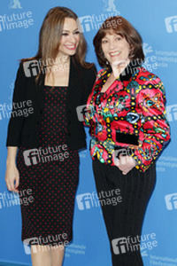 Natalia Verbeke, Carmen Maura
