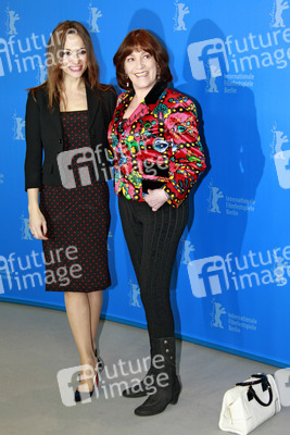 Natalia Verbeke, Carmen Maura