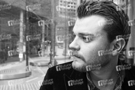 Pilou Asbaek