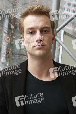 Alexander Fehling