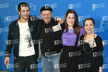 Fahri Yardim, Vedat Erincin, Demet Gül, Lilay Huser