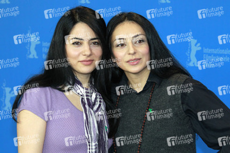Nesrin Samdereli, Yasemn Samdereli