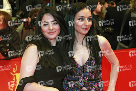 Nesrin Samdereli, Yasemn Samdereli