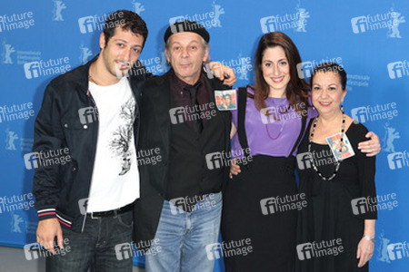 Fahri Yardim, Vedat Erincin, Demet Gül, Lilay Huser