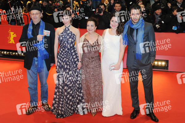 Vedat Erincin, Aylin Tezel, Lilay Huser, Demet Guel, Fahri Yardim