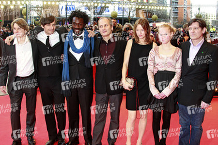 Sava Lolov, Ulrich Köhler, Jean-Christophe Folly, Jenny Schily, Maria Elise Miller, Pierre Bokma