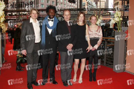 Sava Lolov, Jean-Christophe Folly, Hippolyte Girardot,Jenny Schily, Maria Elise Miller