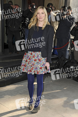 Lisa Faulkner