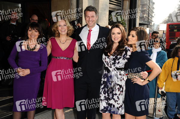 Lorraine Kelly mit Gästen