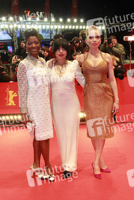 Yolanda Ross, Zoe Kravitz, Victoria Mahoney