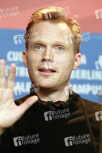 Paul Bettany