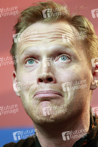 Paul Bettany