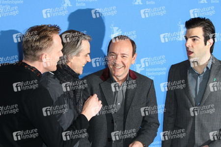Paul Bettany, Jeremy Irons, Kevin Spacey, Zachary Quinto