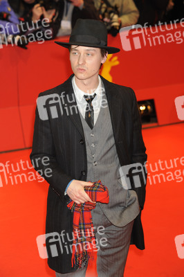 Tom Schilling
