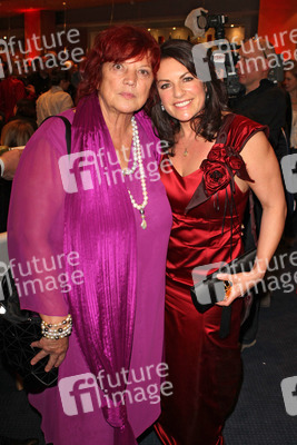Regine Ziegler, Christine Neubauer
