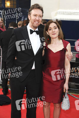 Richard Lumsden, Sophie Thompson