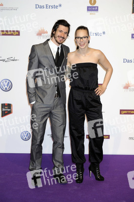Stefanie Heinzmann mit Bruder Claudio Heinzmann