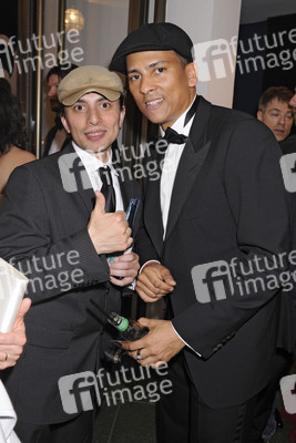 Xavier Naidoo mit Gast