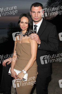 Vitali Klitschko mit Ehefrau Natalia