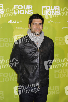 Kayvan Novak