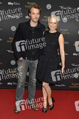 Nova Meierhenrich mit Freund