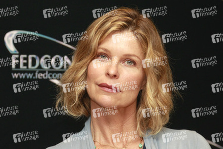 Kate Vernon