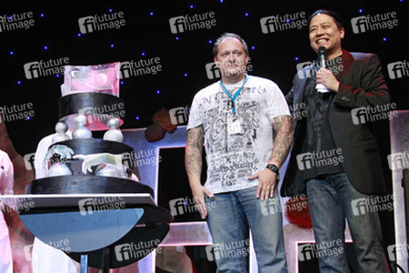 Dirk Bartholomä, Garrett Wang