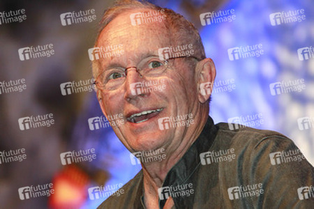 Lance Henriksen