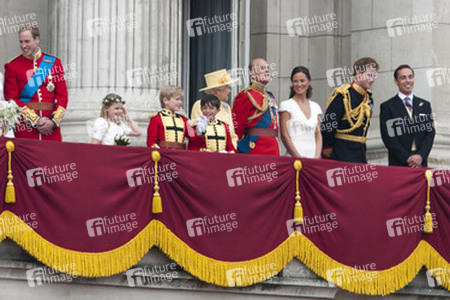 Prinz William, Lady Louise Windsor, Tom Pettifer, William Lowther-Pinkerton, Queen Elizabeth Prinz Philip, Pippa Middleton, Prinz Harry, James Middleton