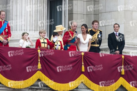 Prinz William, Lady Louise Windsor, Tom Pettifer, William Lowther-Pinkerton, Queen Elizabeth Prinz Philip, Pippa Middleton, Prinz Harry, James Middleton