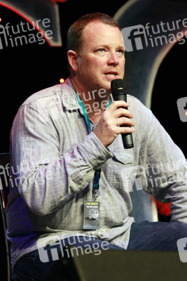 Robert Duncan McNeill