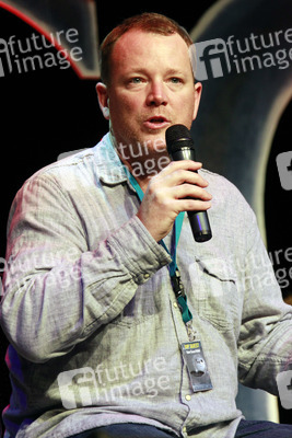 Robert Duncan McNeill