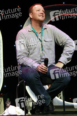 Robert Duncan McNeill