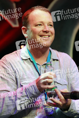 Robert Duncan McNeill