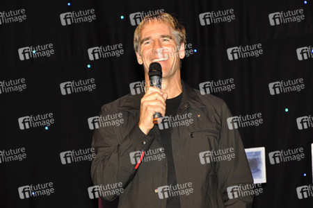 Scott Bakula