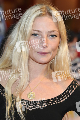 Clara Paget