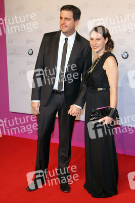 Bastian Pastewka mit Freundin Heidrun Buchmaier