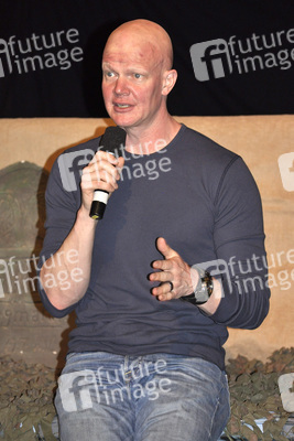 Derek Mears