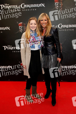 Gundis Zámbó mit Tochter Greta