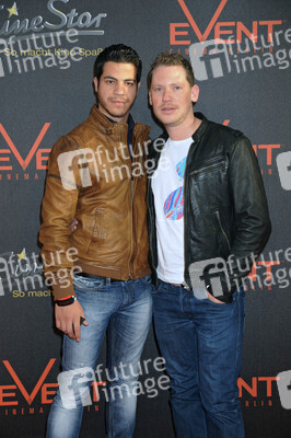 Marco Kreuzpaintner mit Ehemann Gilardi