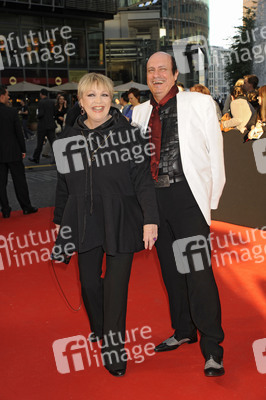 Barbara Schöne, Dan Lahav