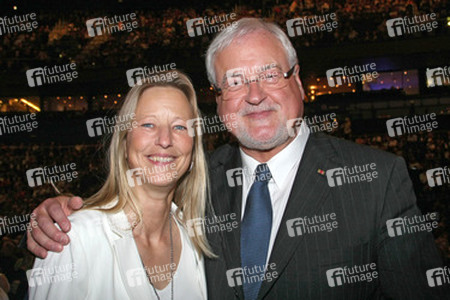 Peter Harry Carstensen mit Gattin Sandra