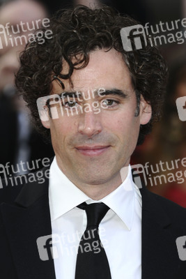 Stephen Mangan