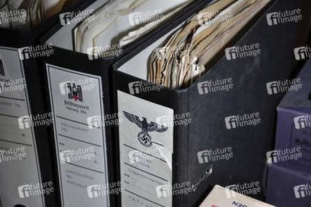 Am Filmset von 'Unsere Mütter, unsere Väter'