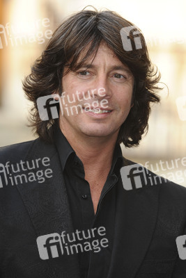 Laurence Llewelyn-Bowen