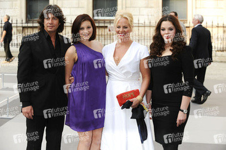 Laurence Llewelyn-Bowen mit Familie